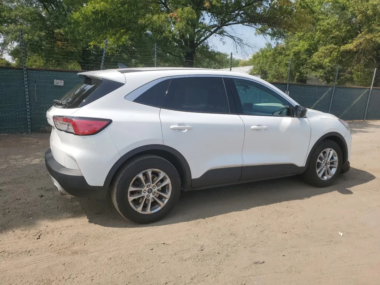 Ford Escape - фото 3