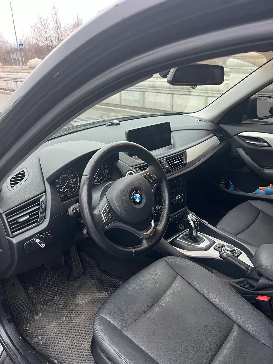 BMW X1 - фото 6
