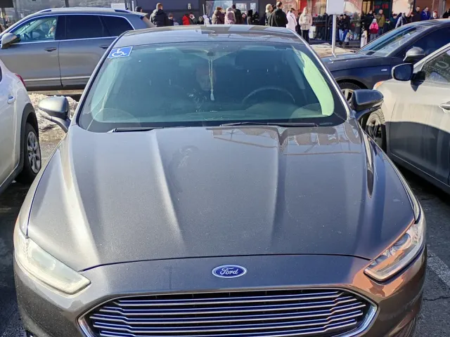 Ford Fusion USA - фото 1