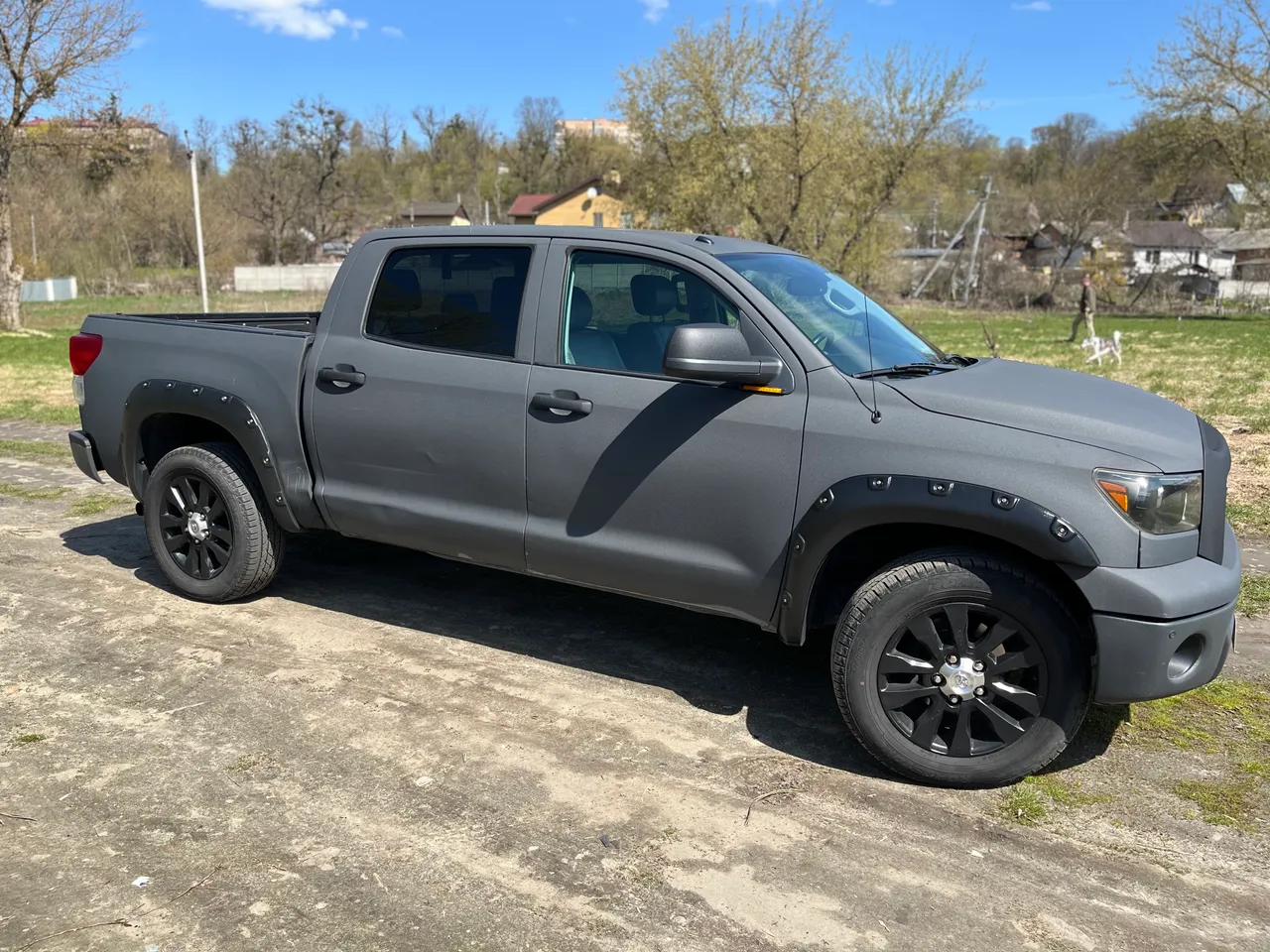 Toyota Tundra - фото 3