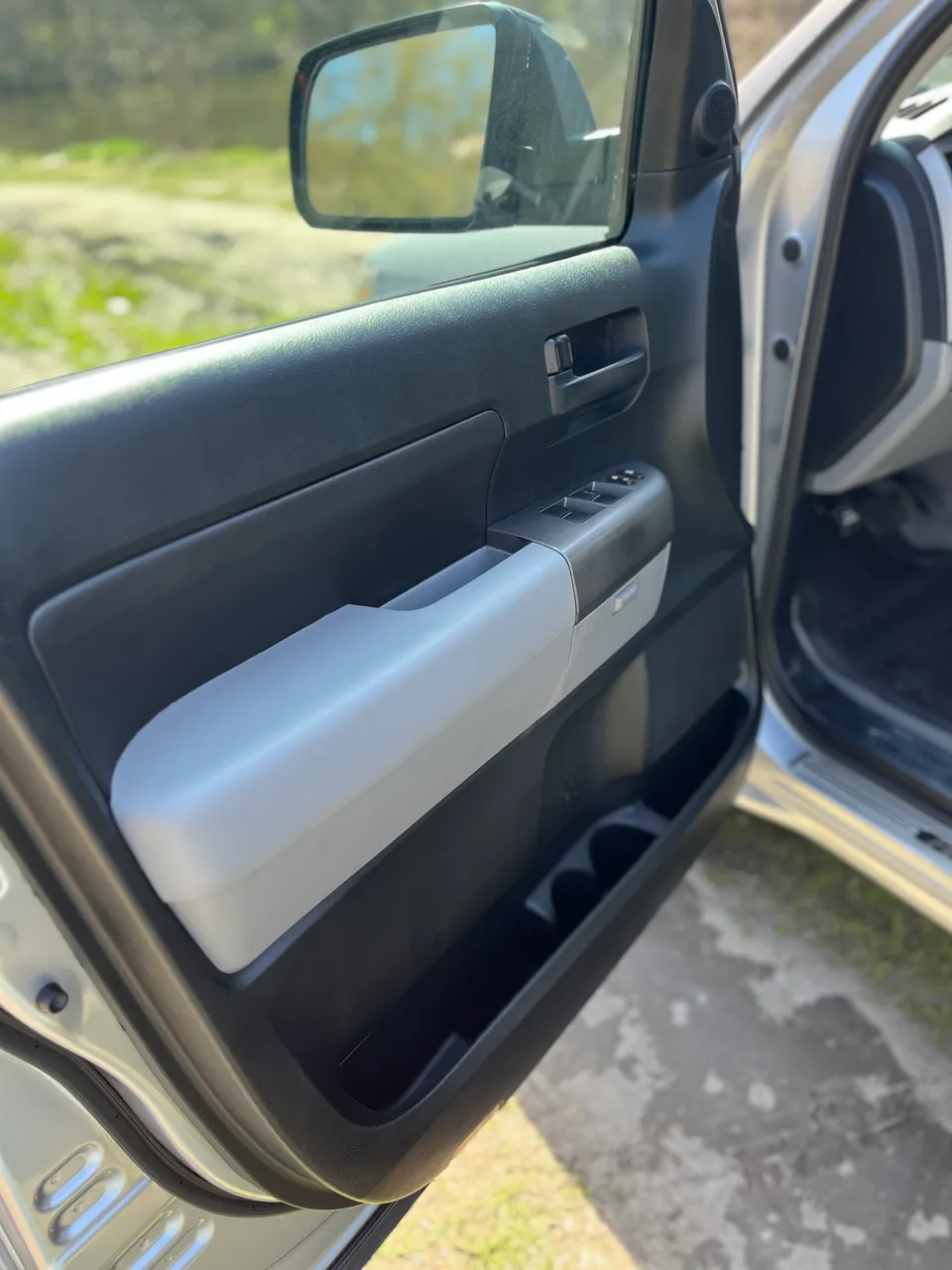 Toyota Tundra - фото 11