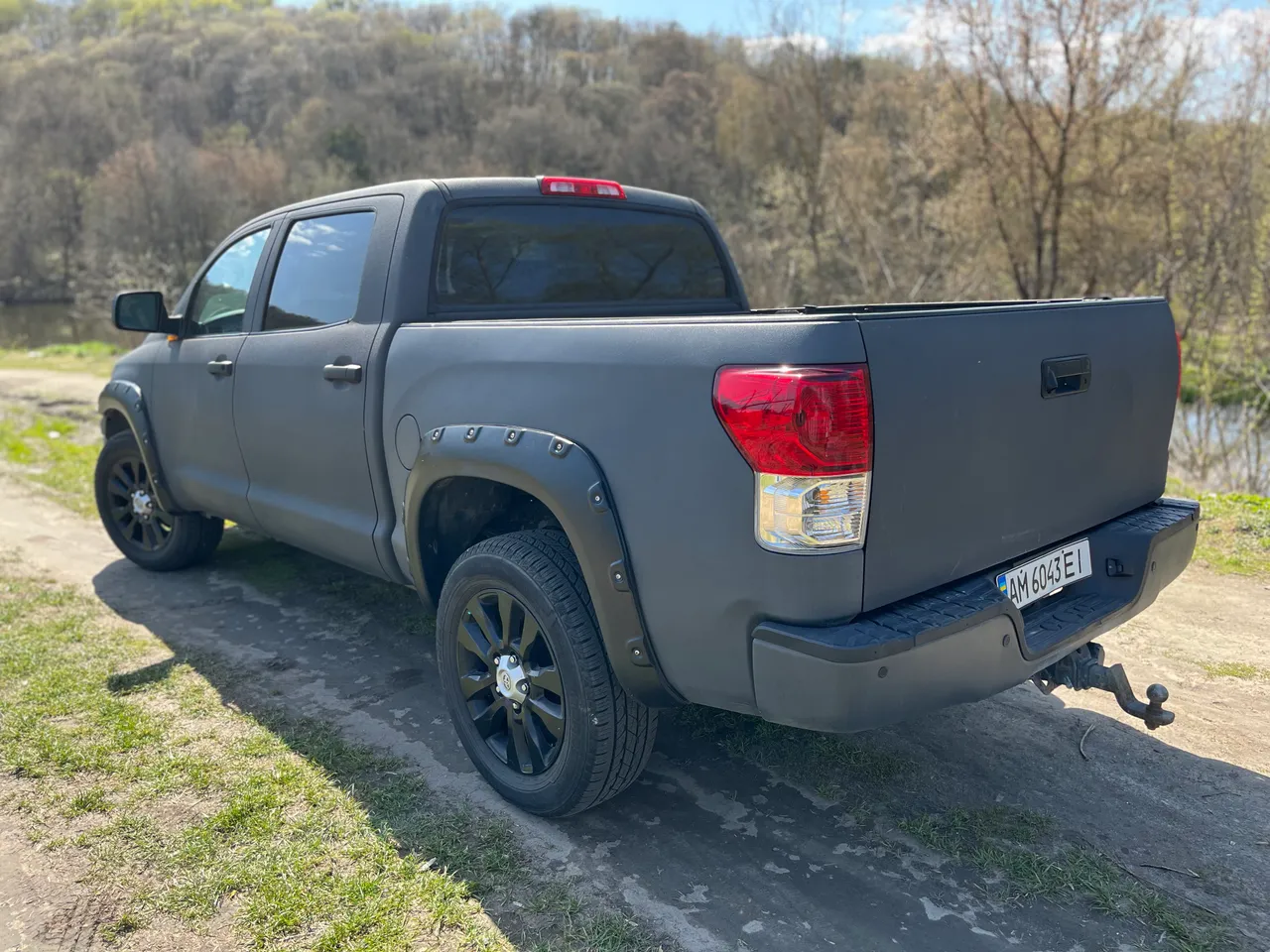 Toyota Tundra - фото 6