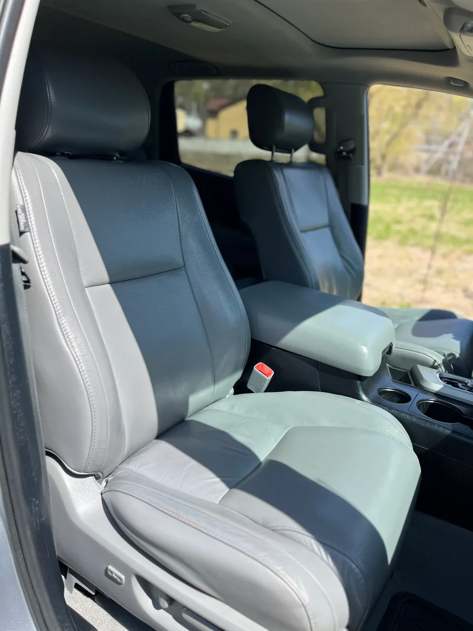 Toyota Tundra - фото 22