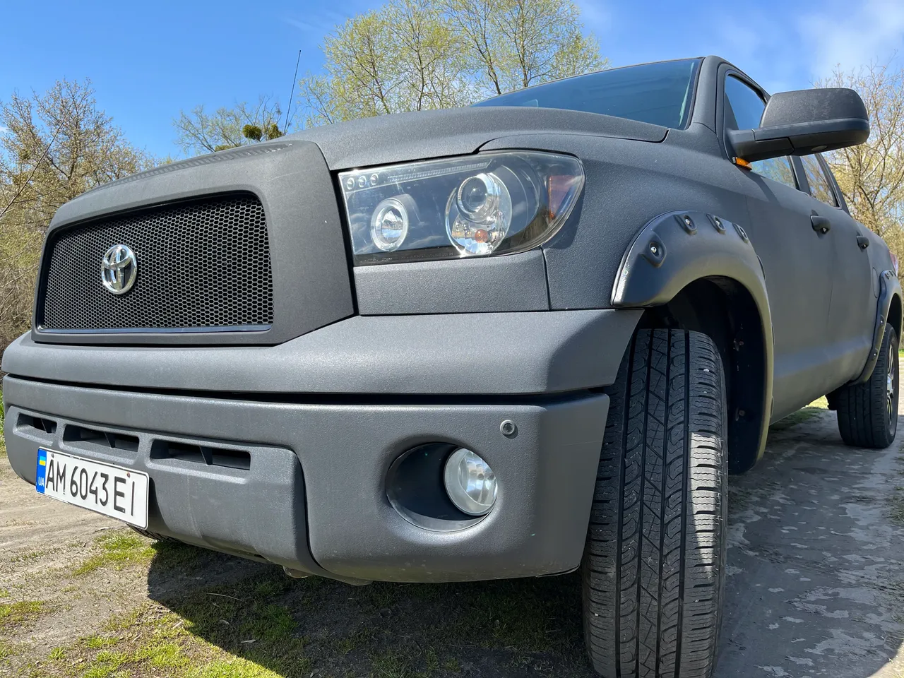 Toyota Tundra - фото 27