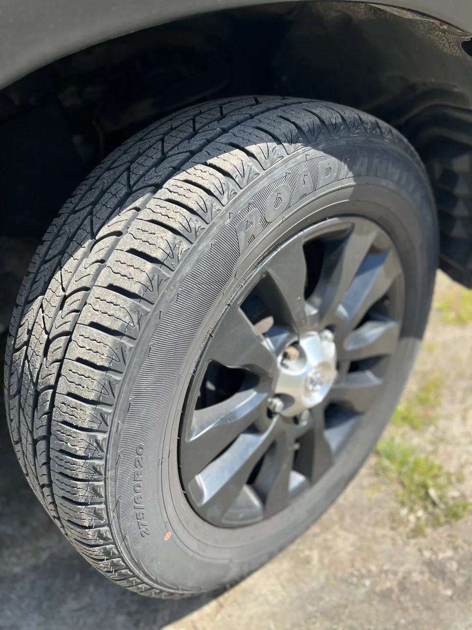 Toyota Tundra - фото 24