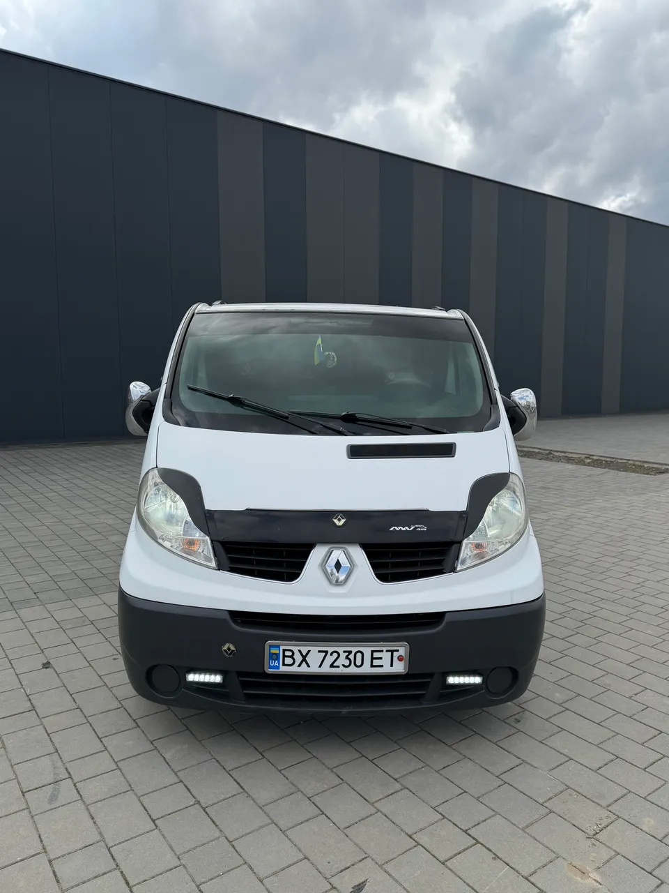 Renault Trafic - фото 3