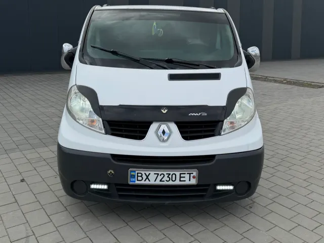 Renault Trafic - фото 3
