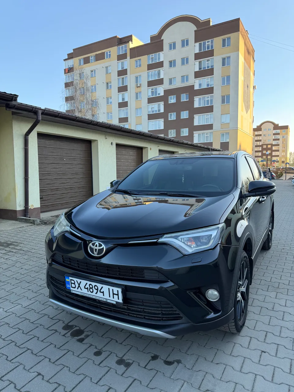 Toyota RAV4 - фото 18