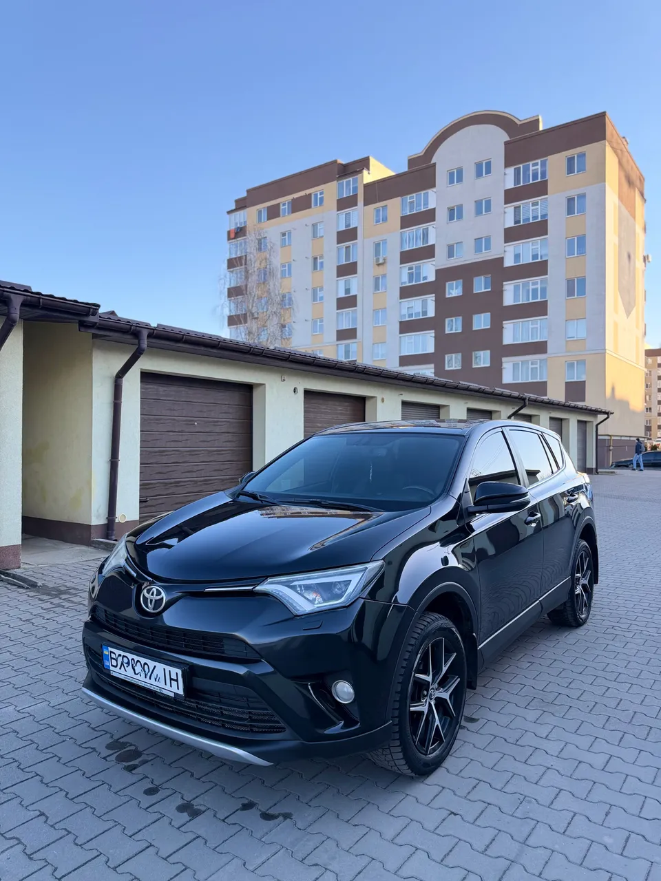 Toyota RAV4 - фото 17