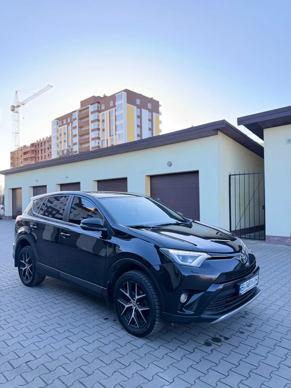 Toyota RAV4 - фото 23