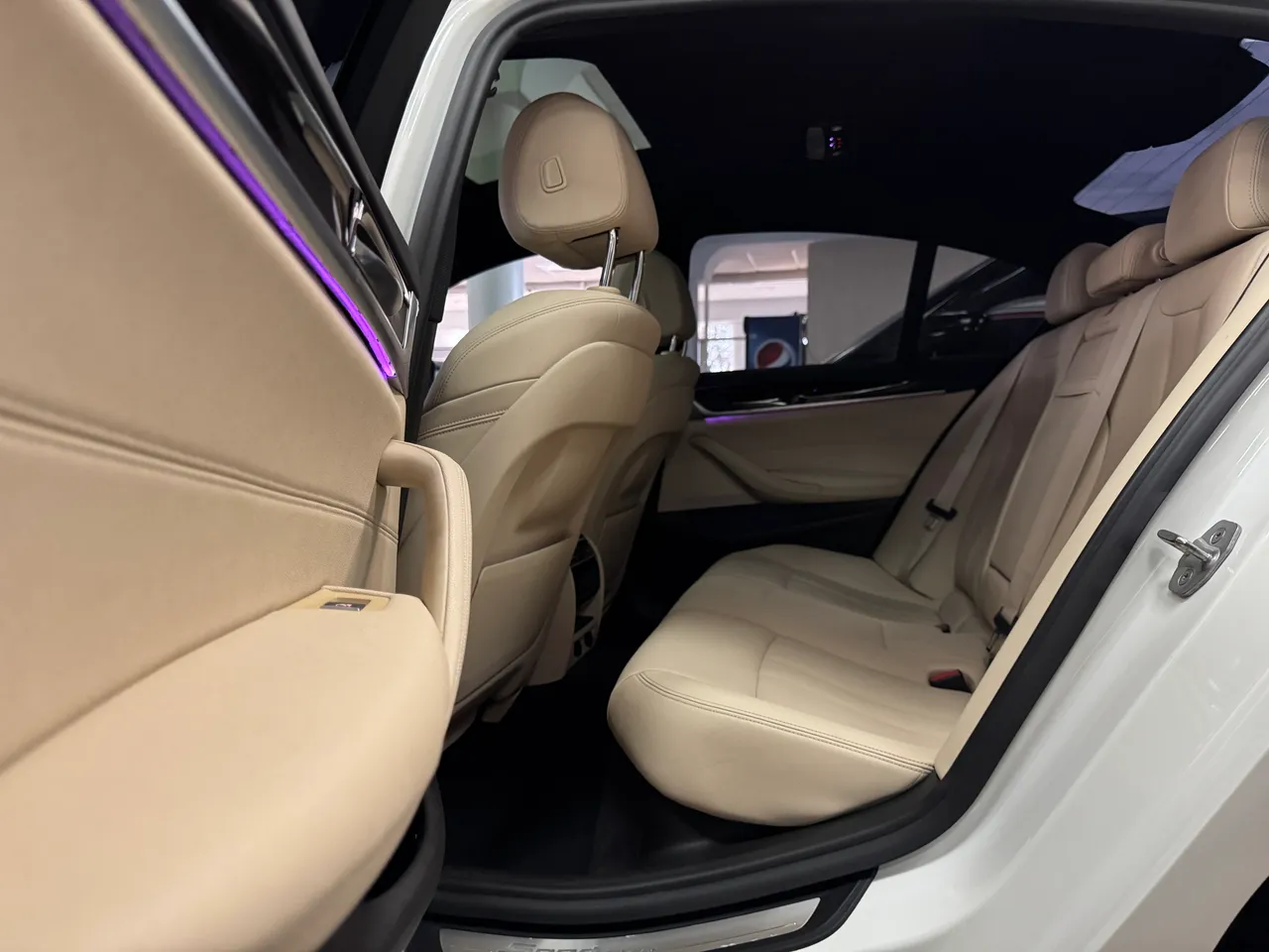 BMW 5 серії - фото 8