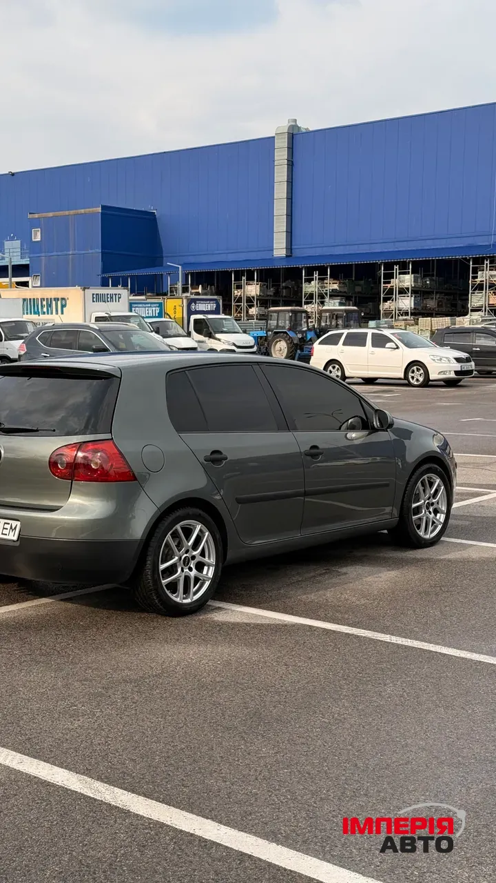Volkswagen Golf - фото 6