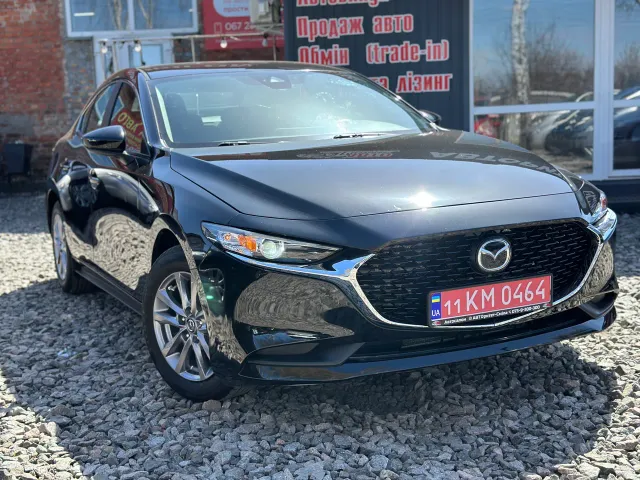 Mazda 3 - фото 1