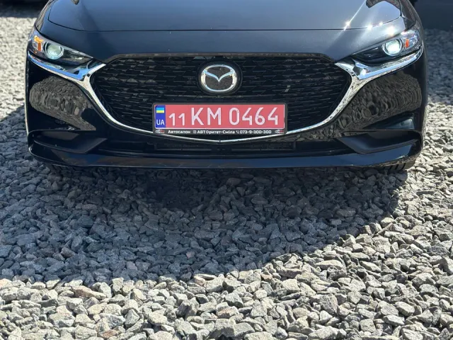 Mazda 3 - фото 3