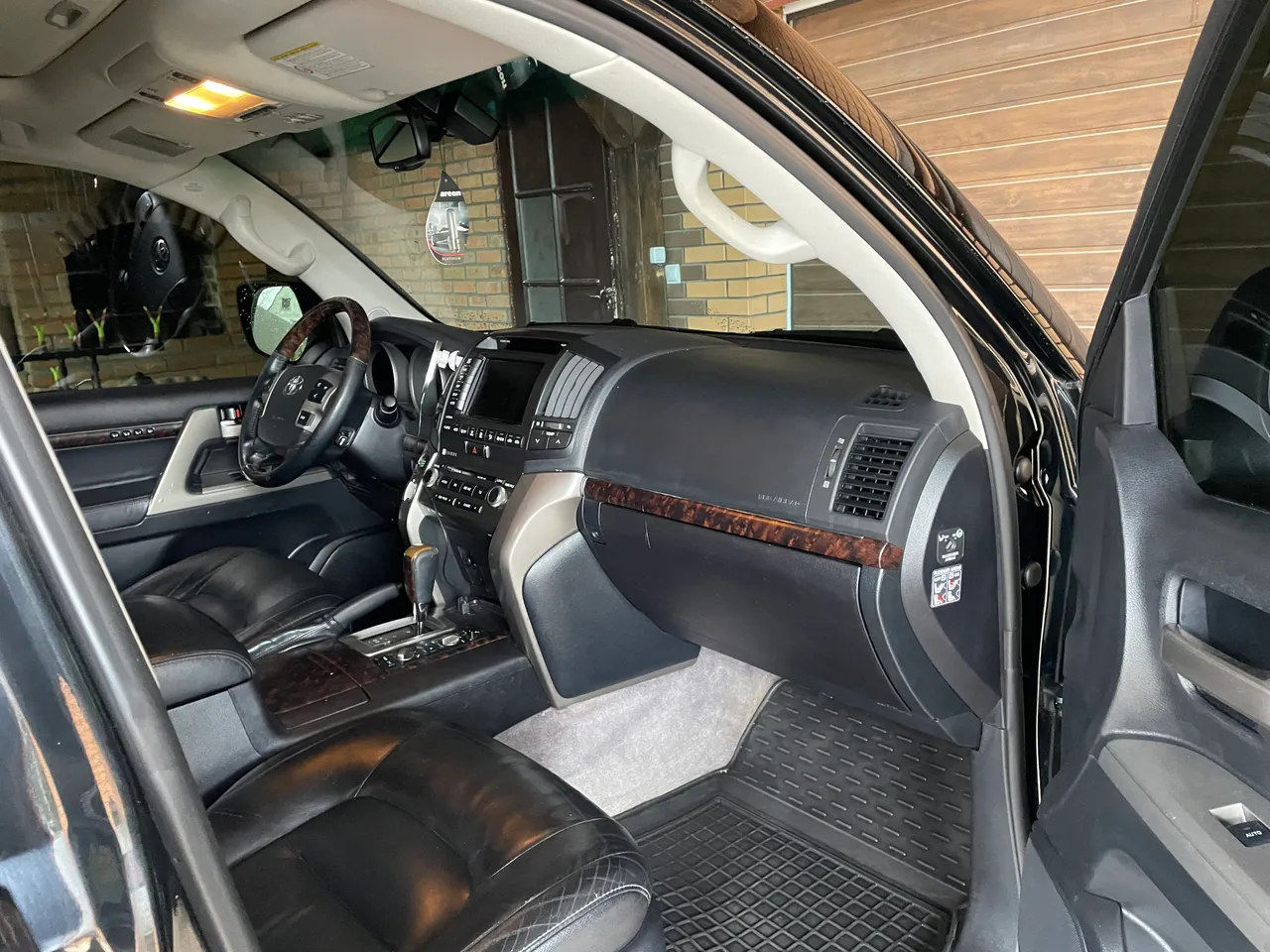 Toyota Land Cruiser - фото 12