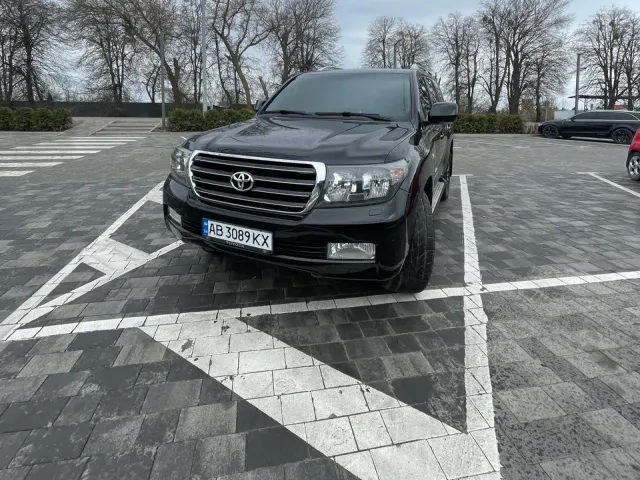 Toyota Land Cruiser - фото 3