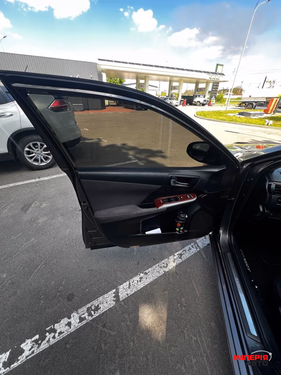 Toyota Camry - фото 5