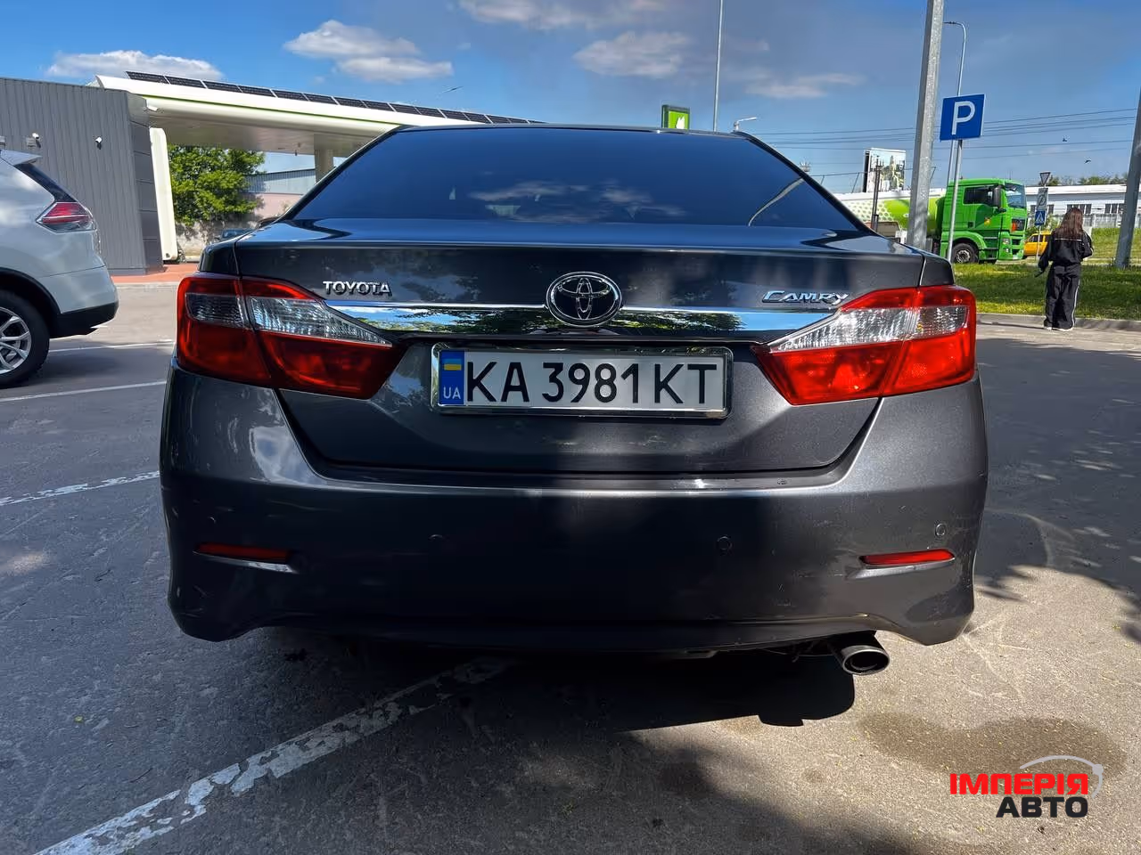 Toyota Camry - фото 9
