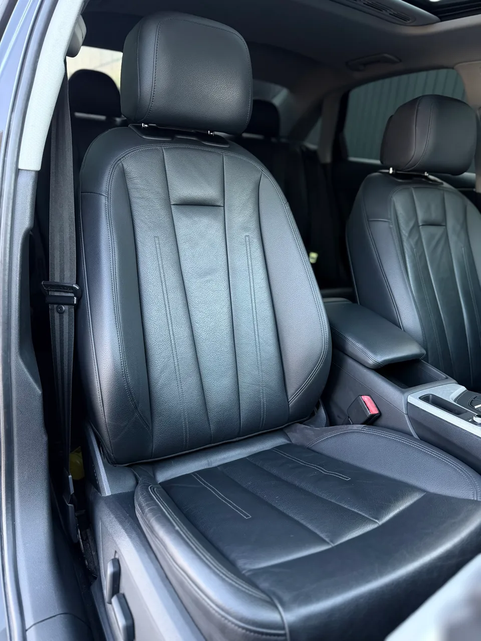 Audi A4 - фото 24