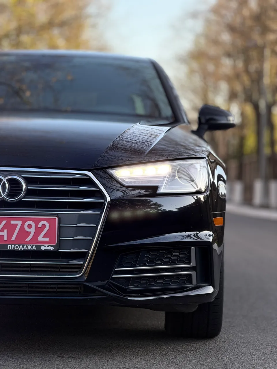 Audi A4 - фото 6