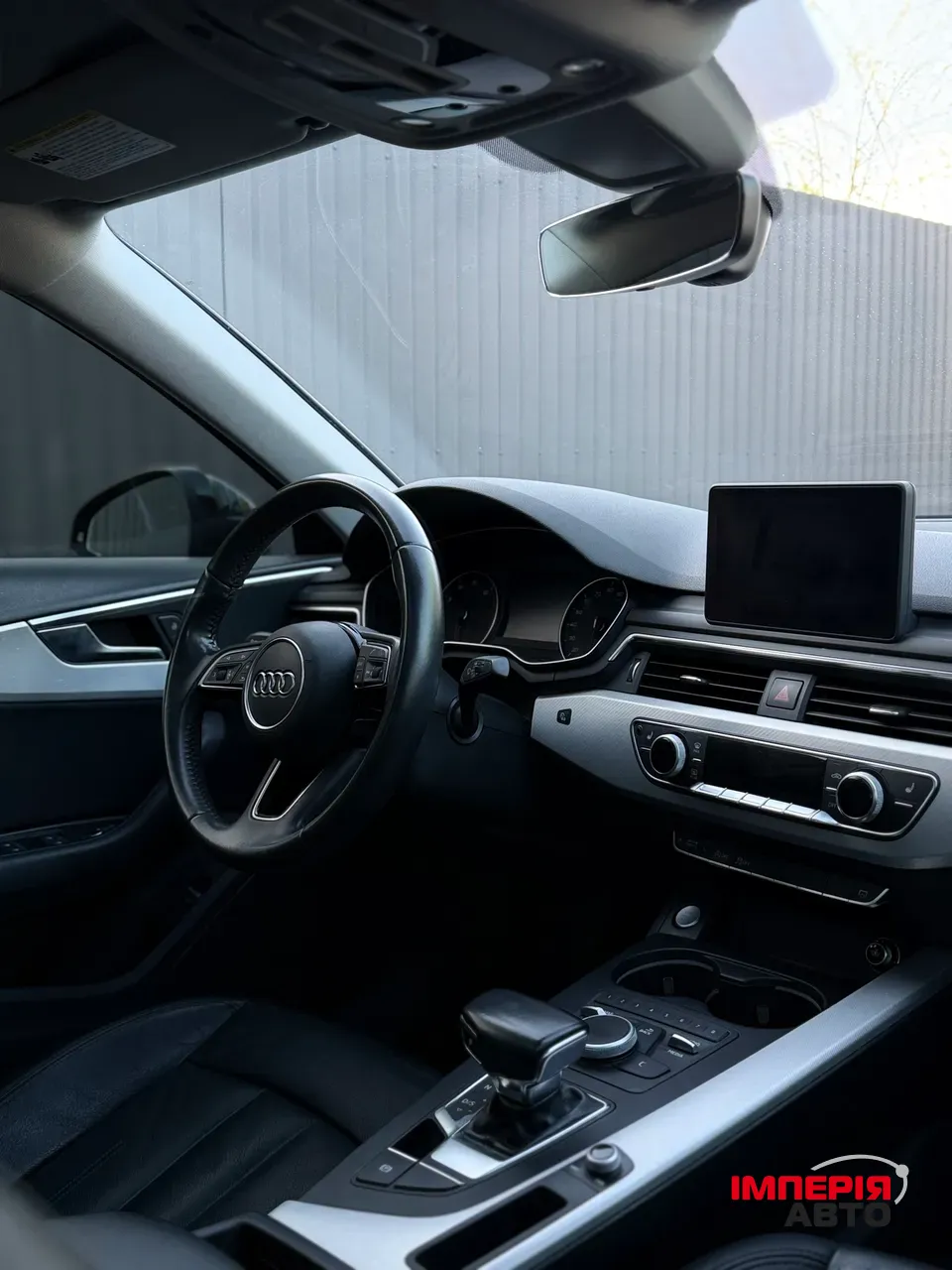 Audi A4 - фото 20