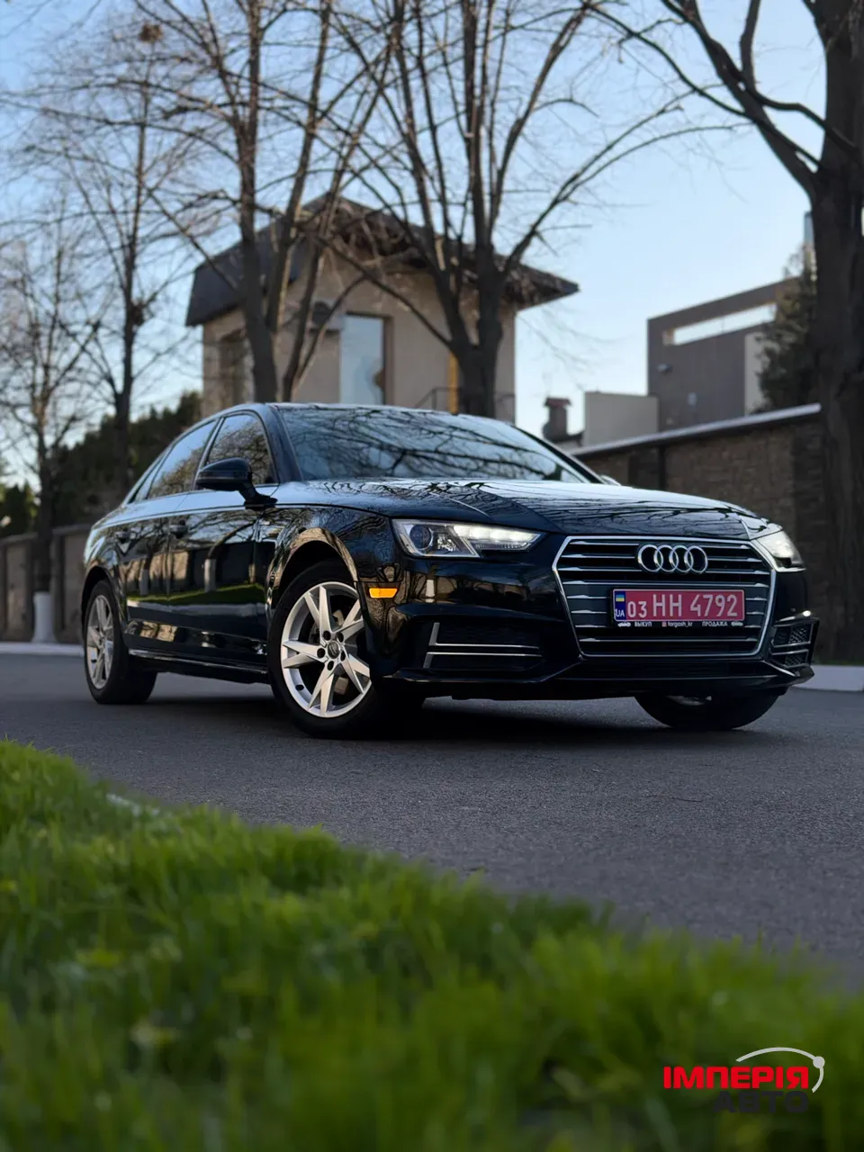 Audi A4 - фото 1