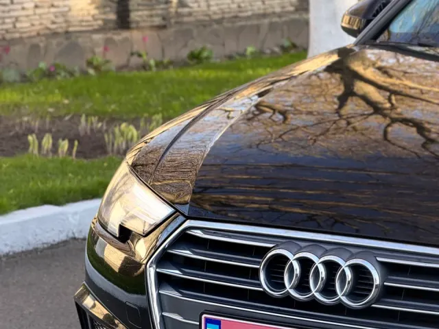 Audi A4 - фото 3