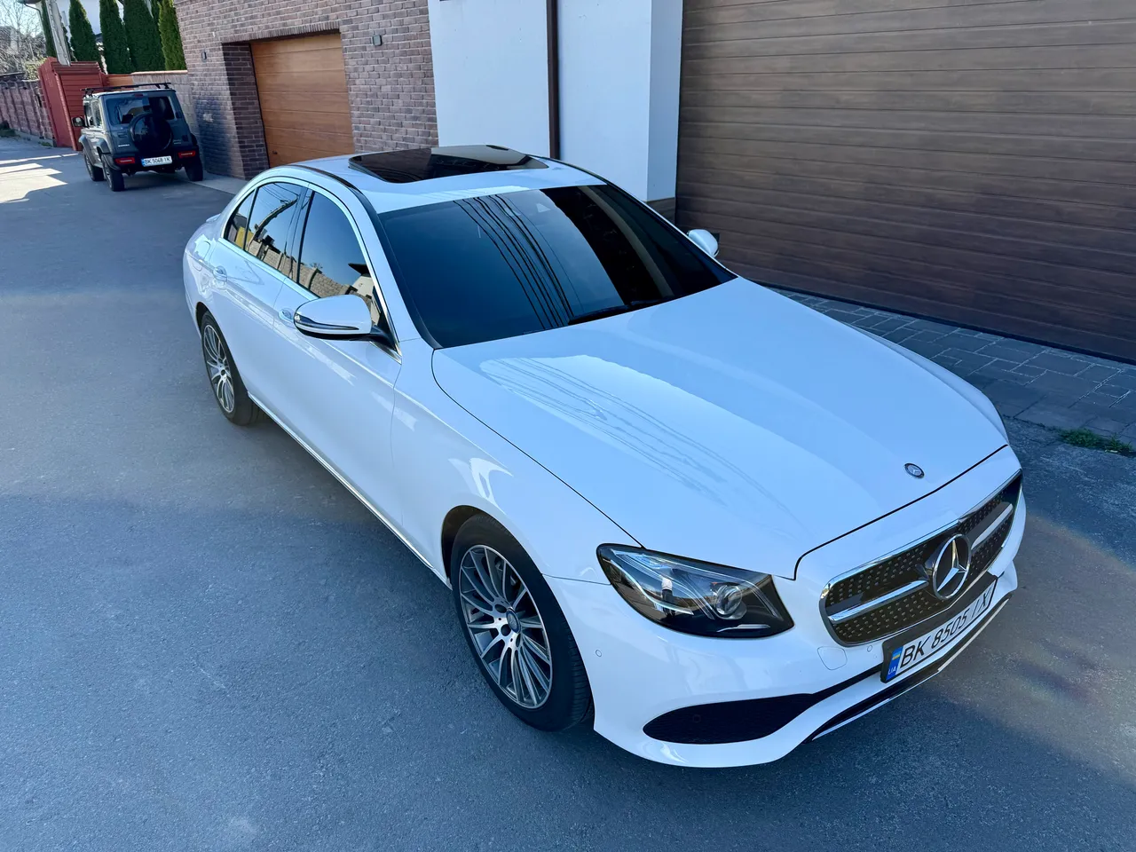 Mercedes-Benz E-Класс - фото 14