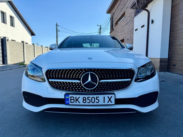 Mercedes-Benz E-Класс - фото 3