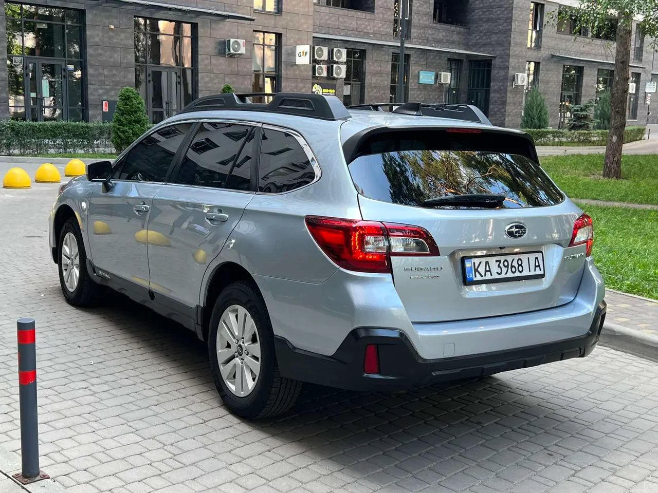 Subaru Outback - фото 7