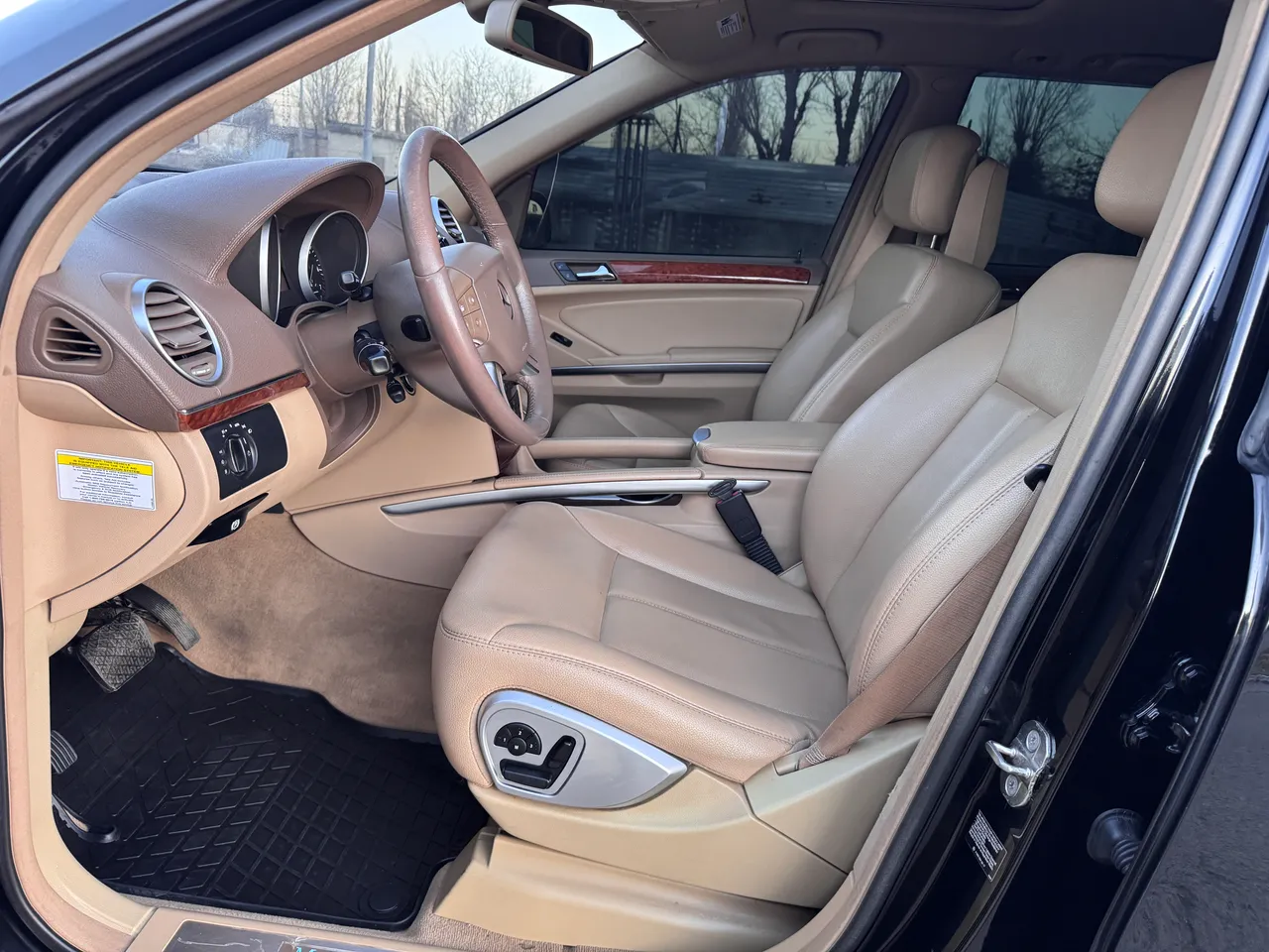 Mercedes-Benz GL-Класс - фото 15