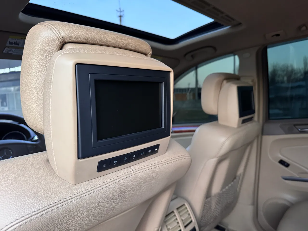 Mercedes-Benz GL-Класс - фото 33