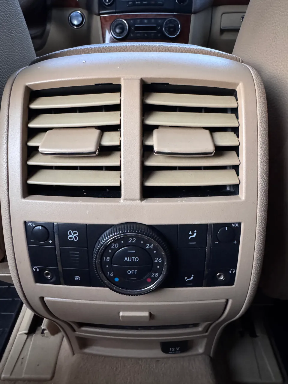 Mercedes-Benz GL-Класс - фото 24