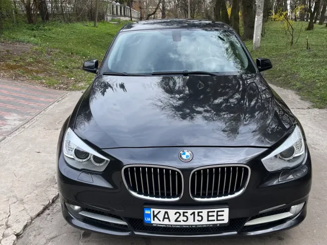 BMW 5 серії - фото 1