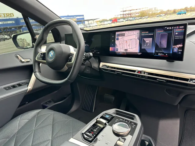 BMW iX - фото 3