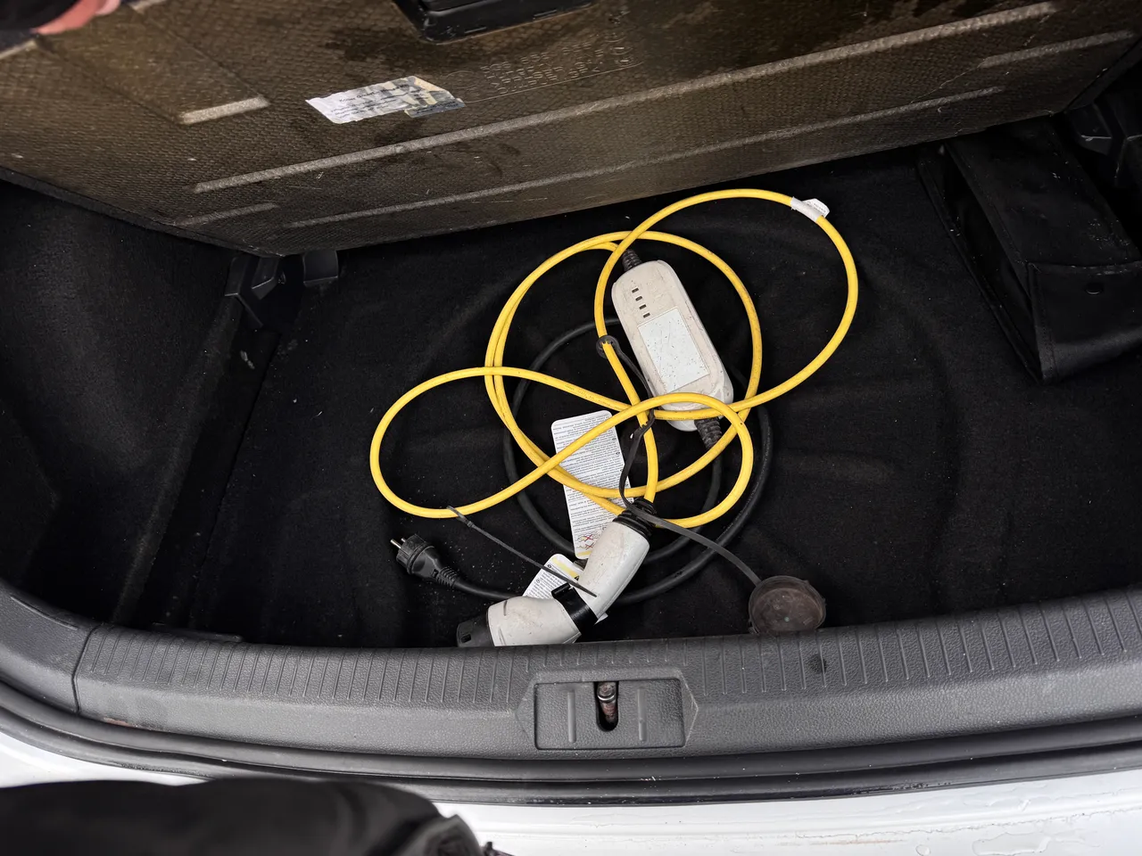 Volkswagen Golf - фото 28