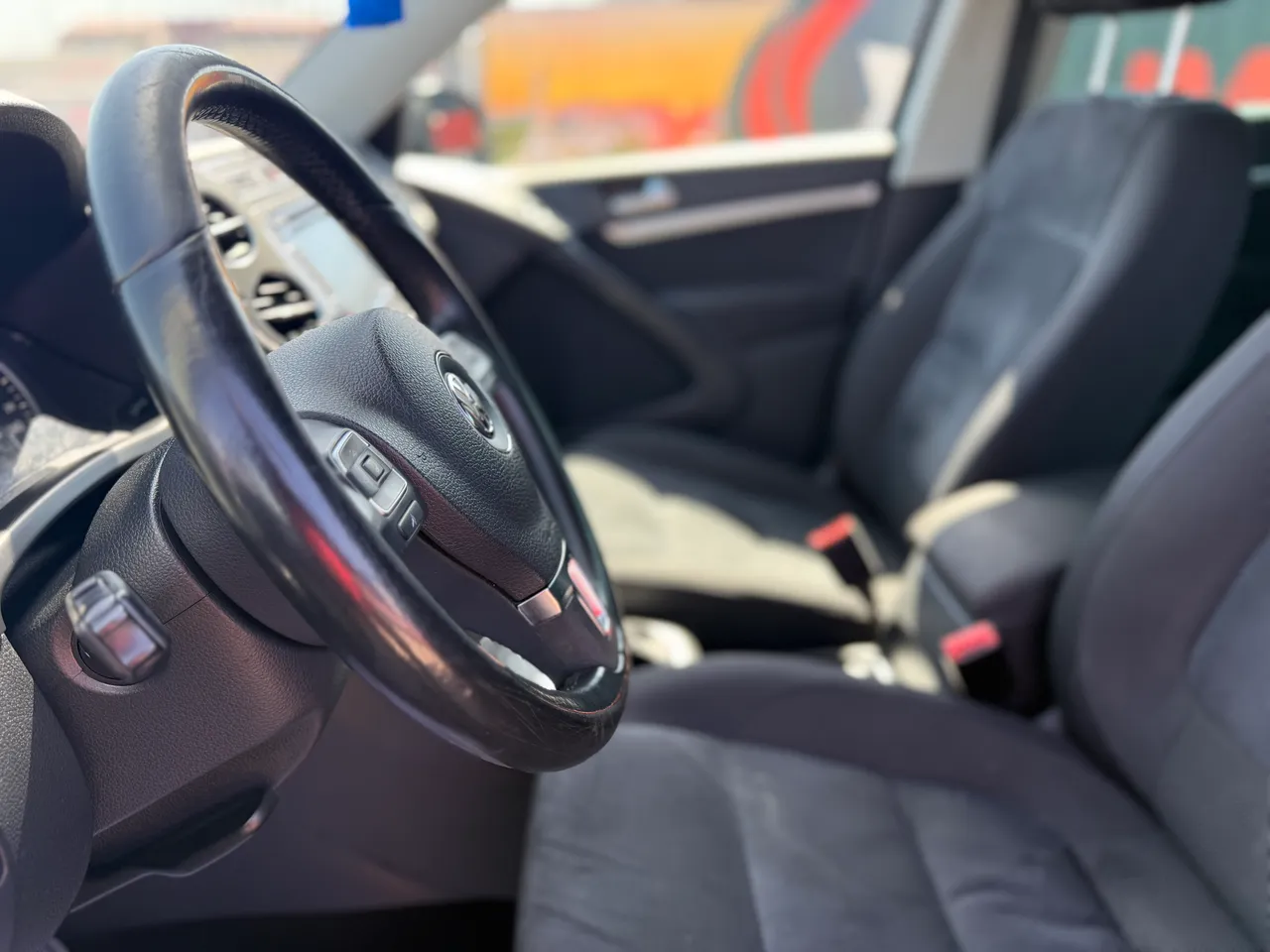 Volkswagen Tiguan - фото 9