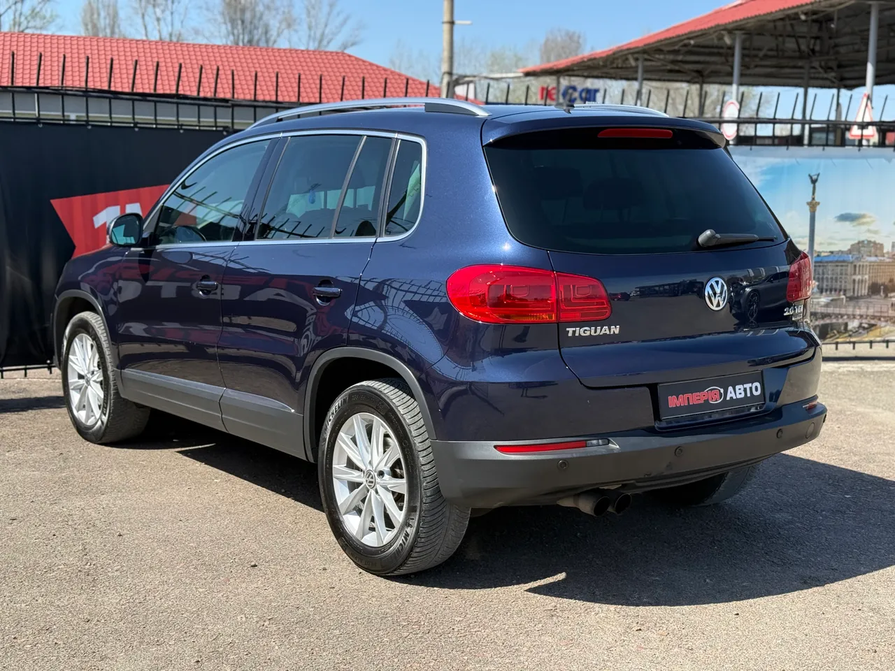 Volkswagen Tiguan - фото 5