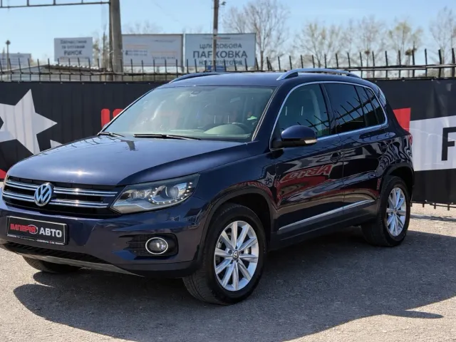 Volkswagen Tiguan - фото 1