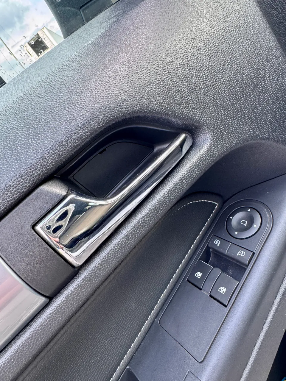 Opel Astra - фото 7