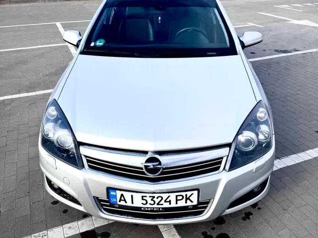 Opel Astra - фото 3