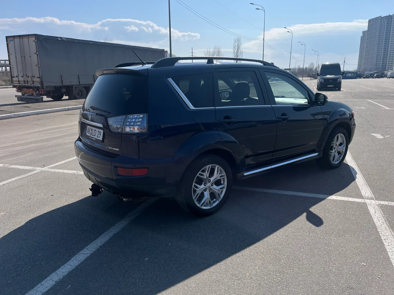 Mitsubishi Outlander - фото 5