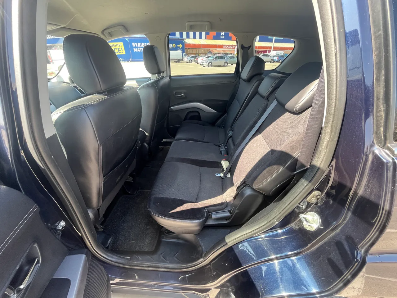 Mitsubishi Outlander - фото 9