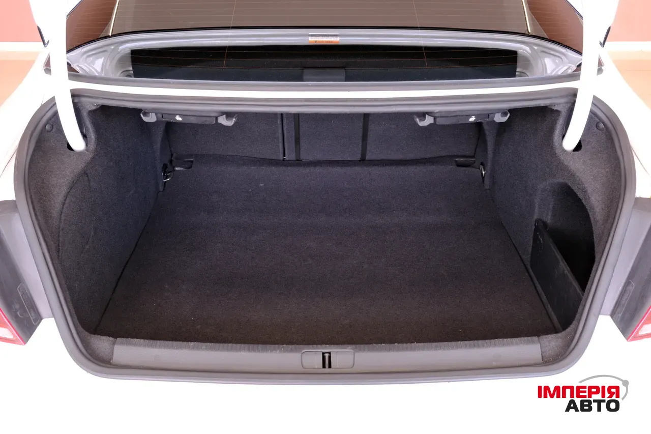 Volkswagen Passat CC - фото 9