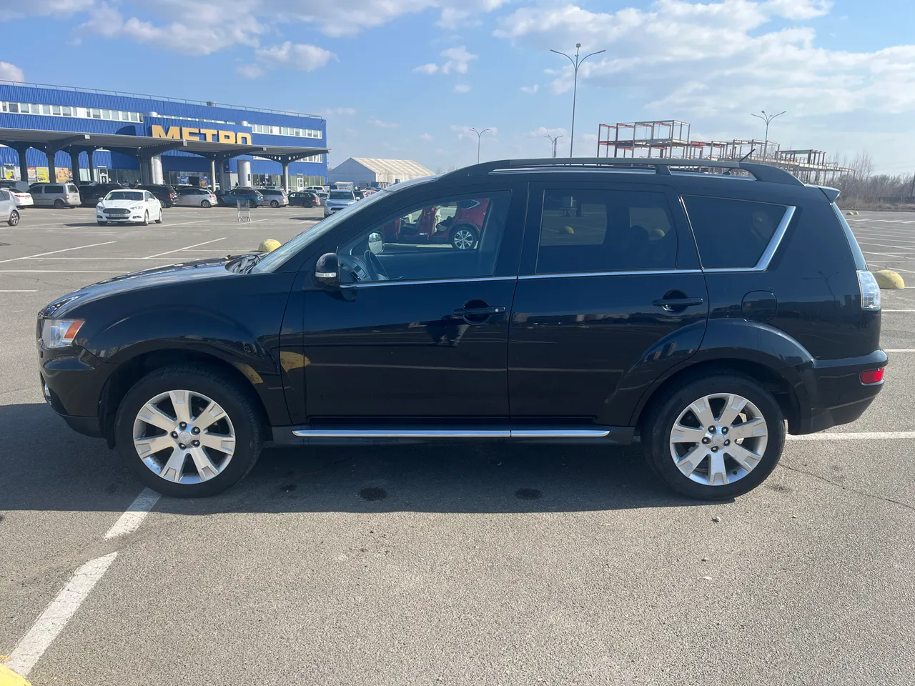 Mitsubishi Outlander - фото 7