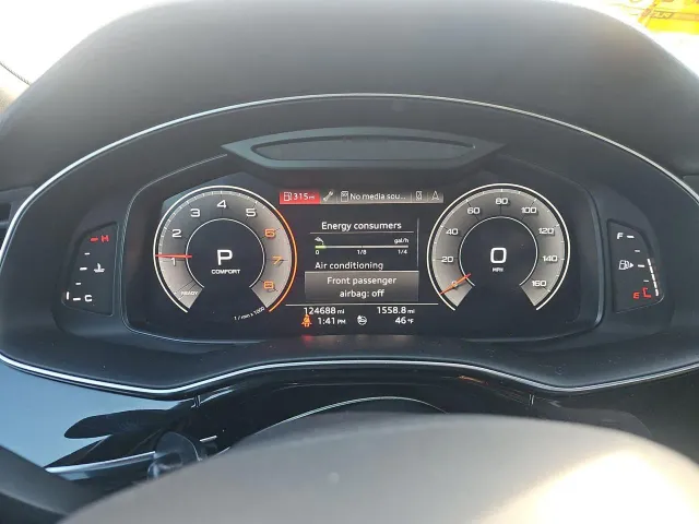 Audi Q8 - фото 5