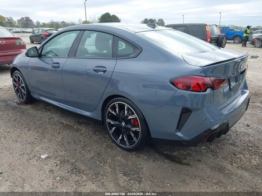 BMW 2 серії - фото 2