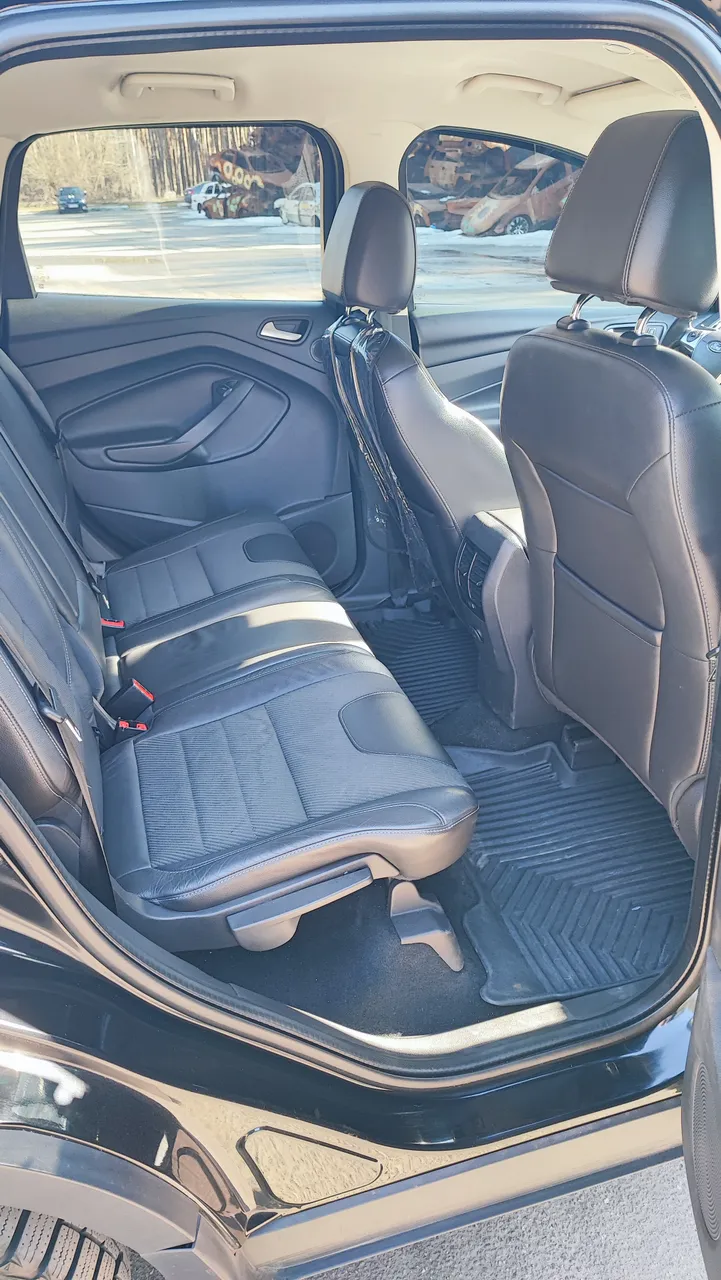 Ford Kuga - фото 11