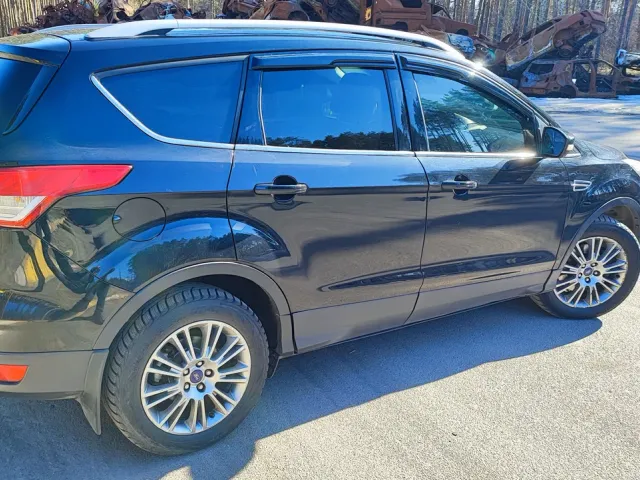 Ford Kuga - фото 4