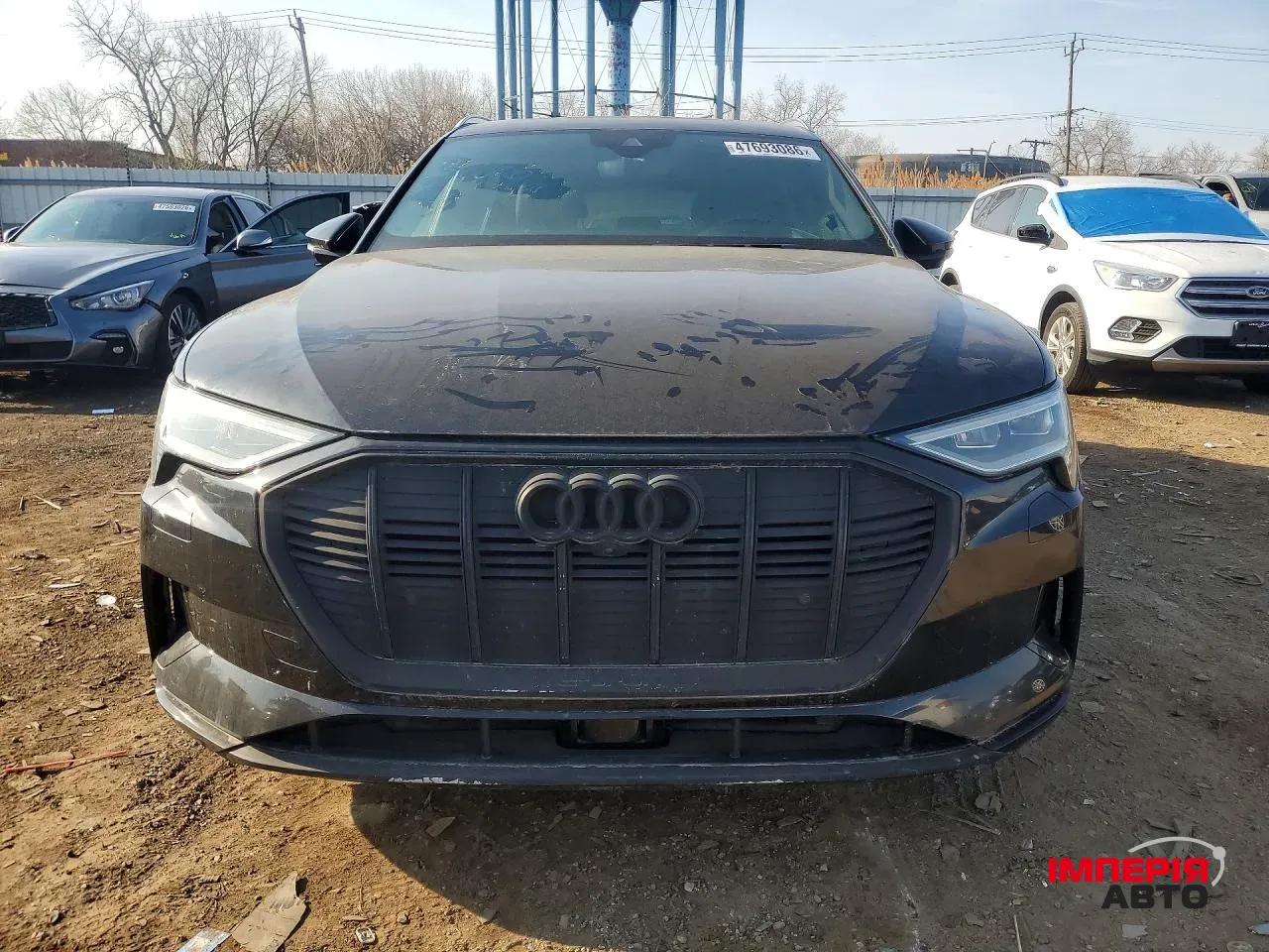 Audi e-tron - фото 2